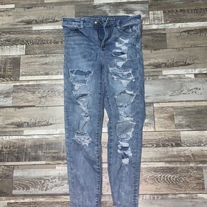 Size 10 American eagle (next level stretch)